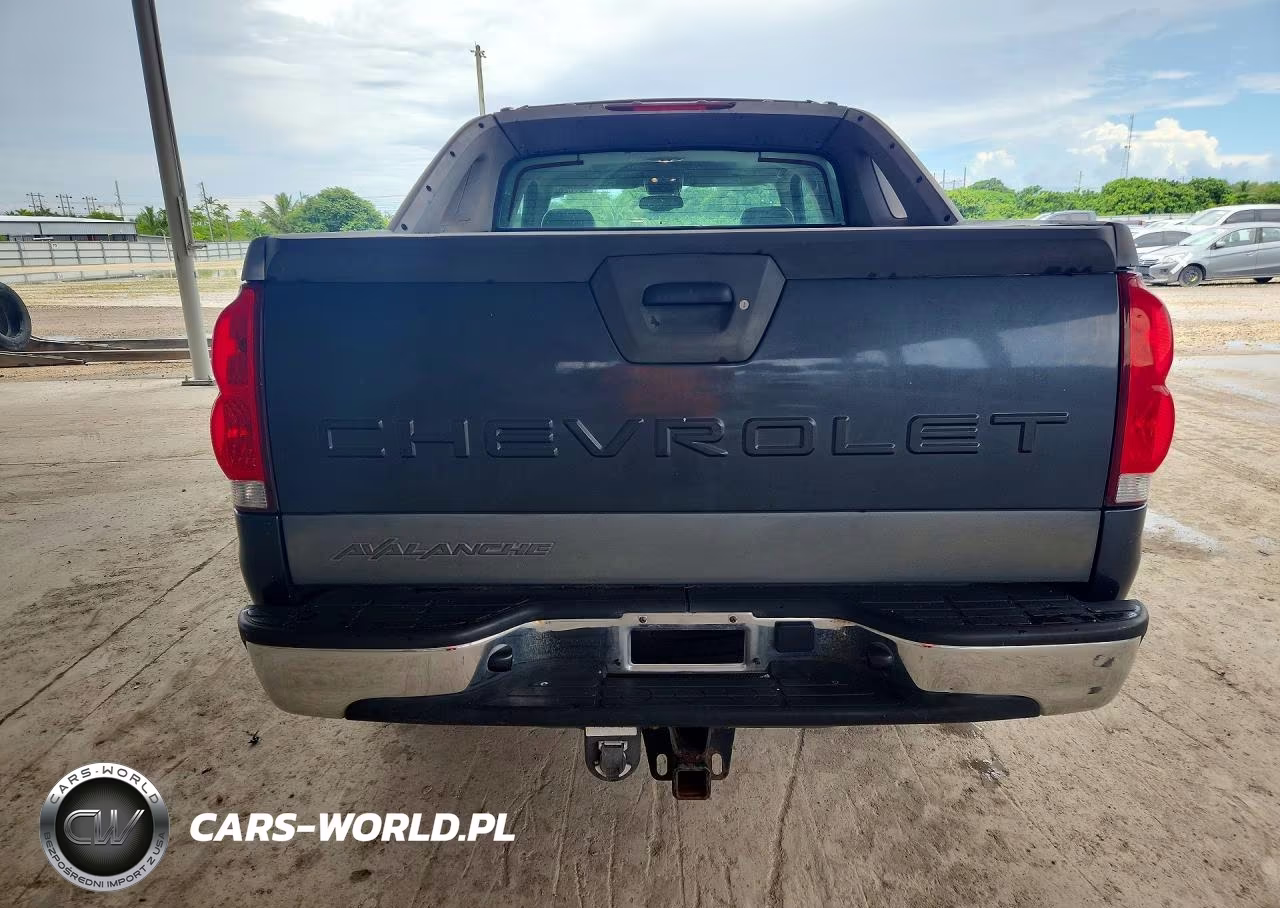 2005 Chevrolet Avalanche C1500 VIN:3GNEC12Z55G285187 - 6