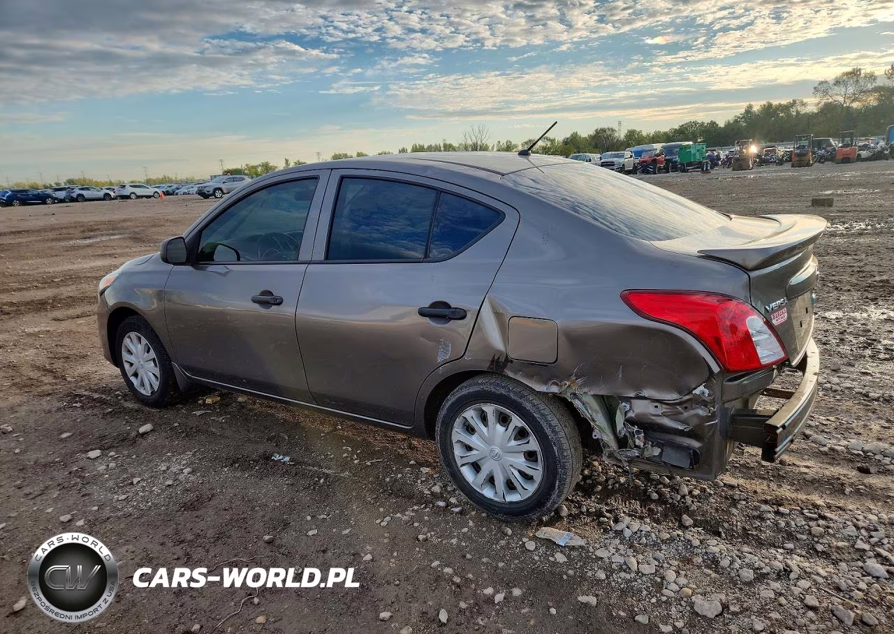 2015 Nissan Versa 1.6 S Plus VIN:3N1CN7AP3FL834989 - 2