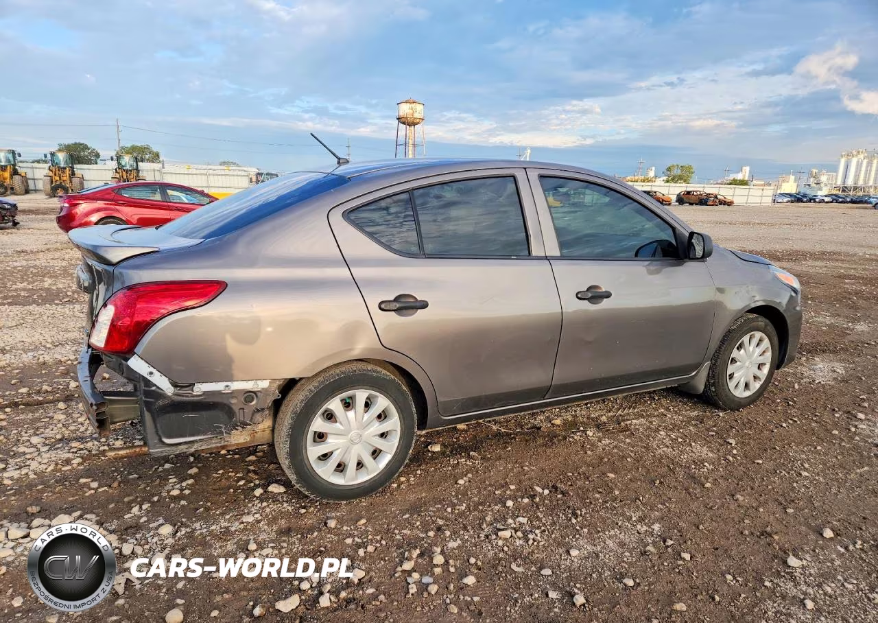 2015 Nissan Versa 1.6 S Plus VIN:3N1CN7AP3FL834989 - 3