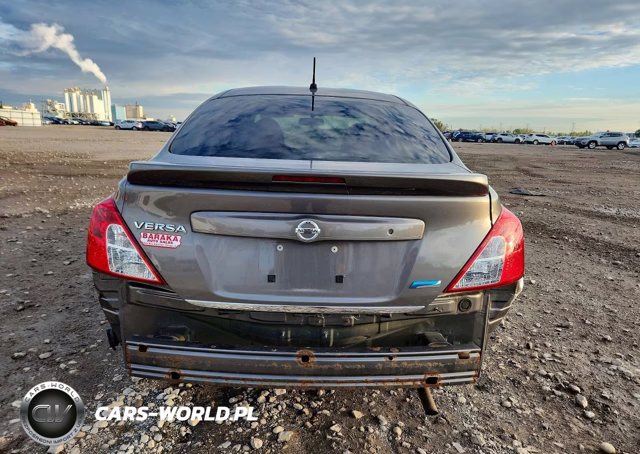 2015 Nissan Versa 1.6 S Plus VIN:3N1CN7AP3FL834989 - 6