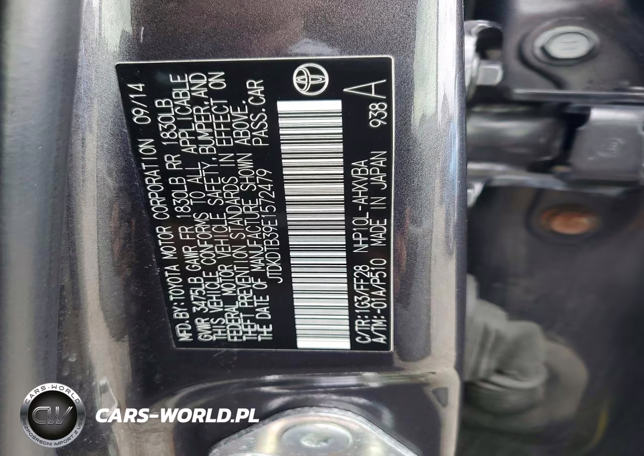 2014 Toyota Prius C Two VIN:JTDKDTB39E1572479 - 12