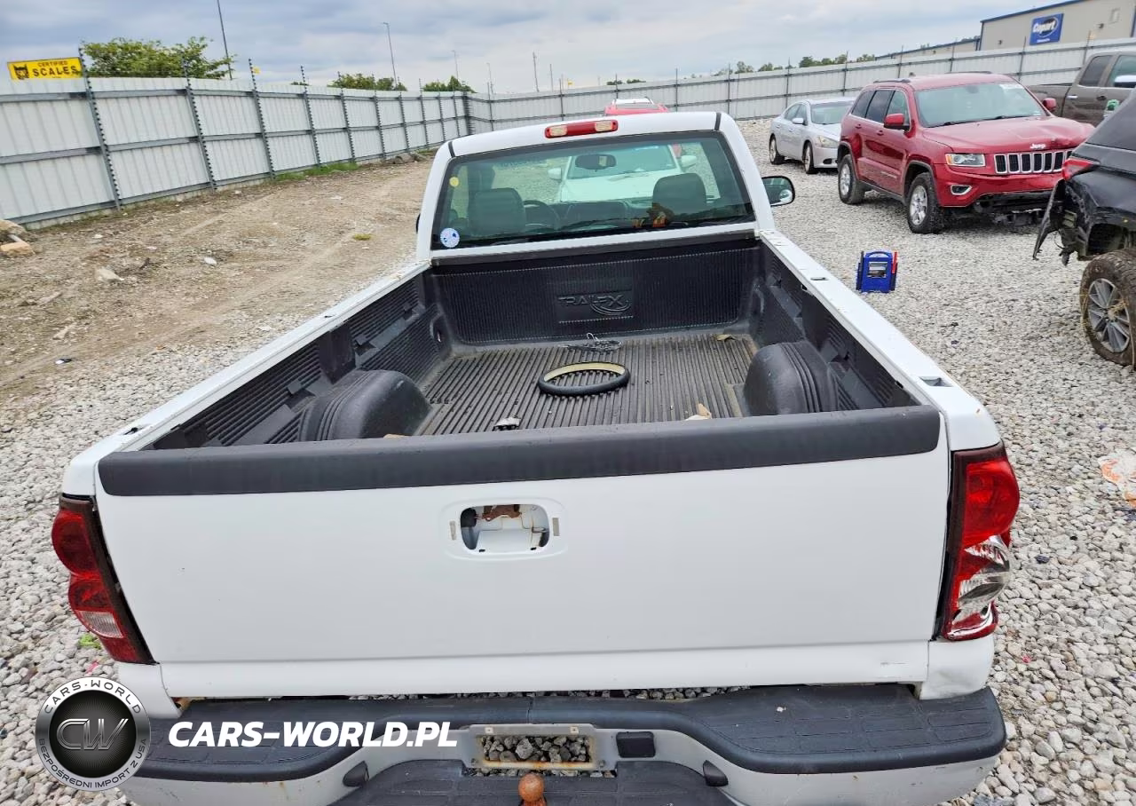2007 Chevrolet Silverado C1500 Classic VIN:1GCEC14X67Z169911 - 10