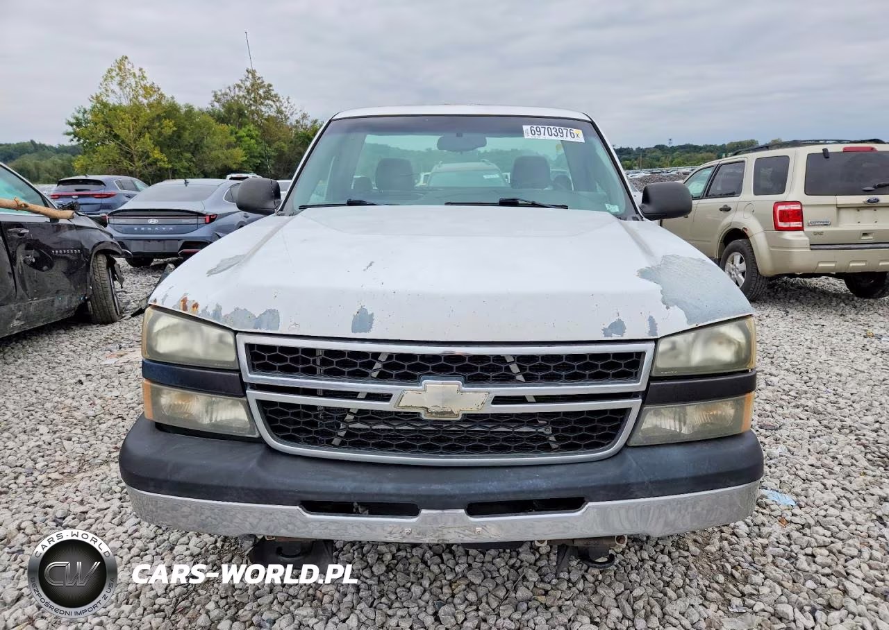 2007 Chevrolet Silverado C1500 Classic VIN:1GCEC14X67Z169911 - 5