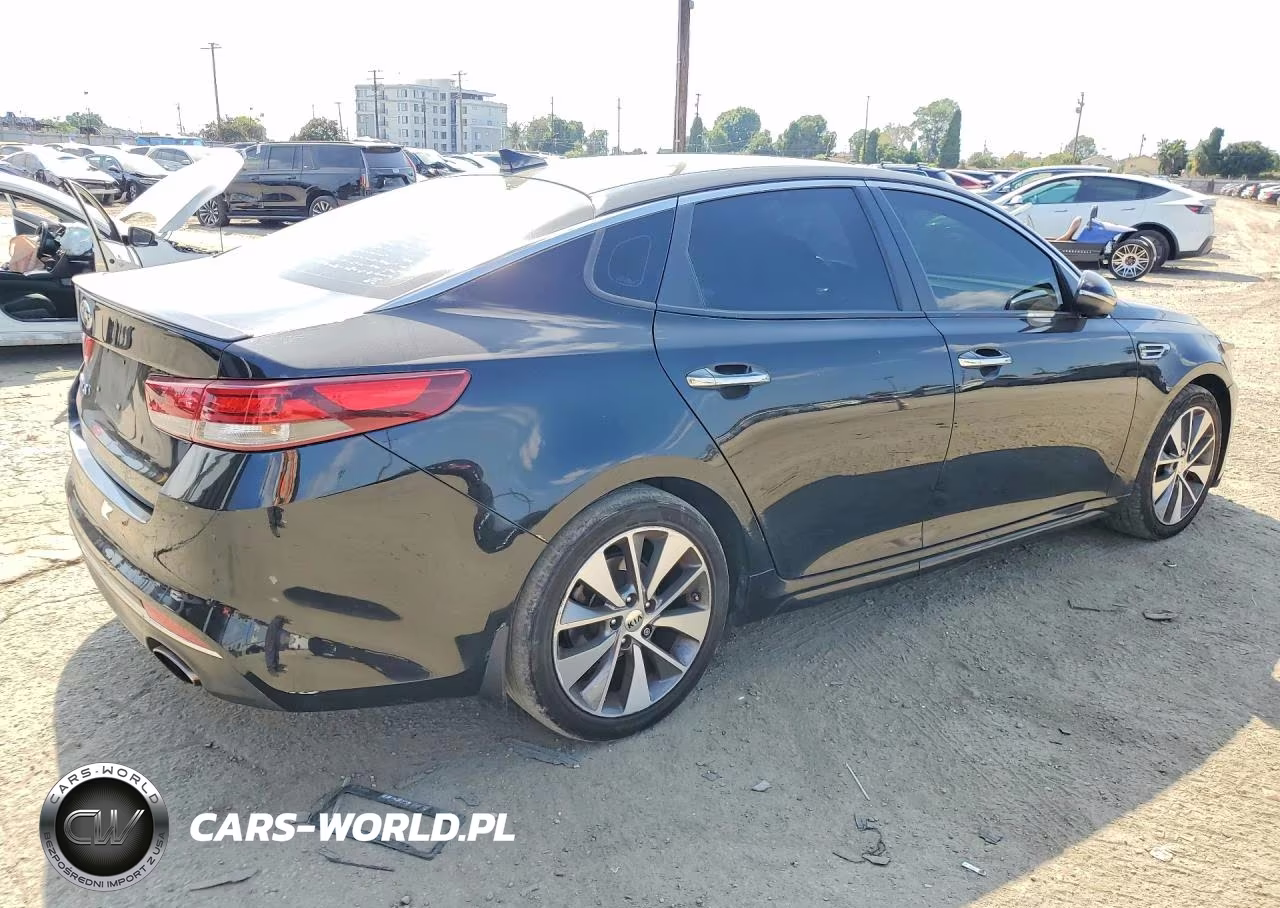 2018 Kia Optima S VIN:5XXGT4L35JG254547 - 3