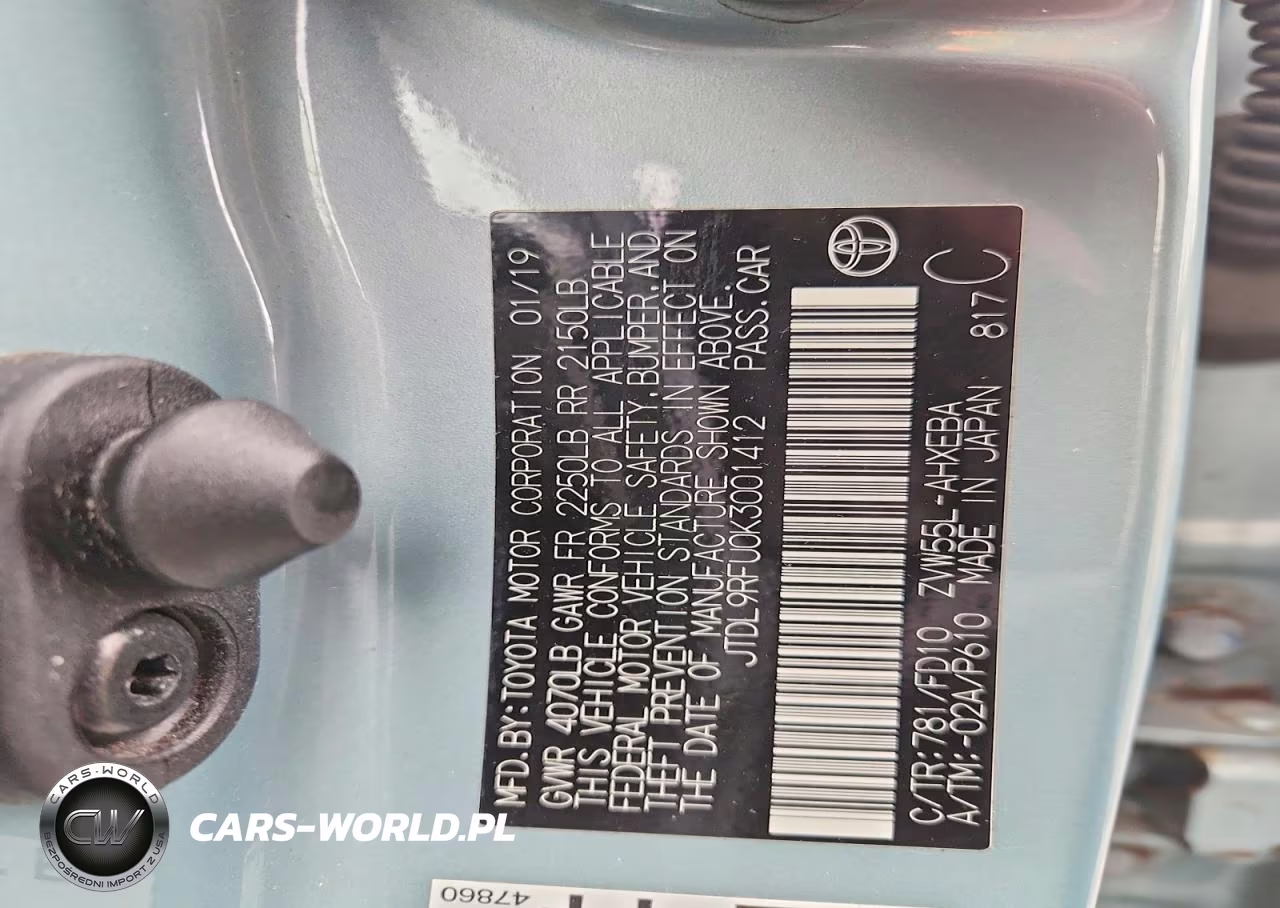 2019 Toyota Prius Le Awd-E VIN:JTDL9RFU0K3001412 - 12