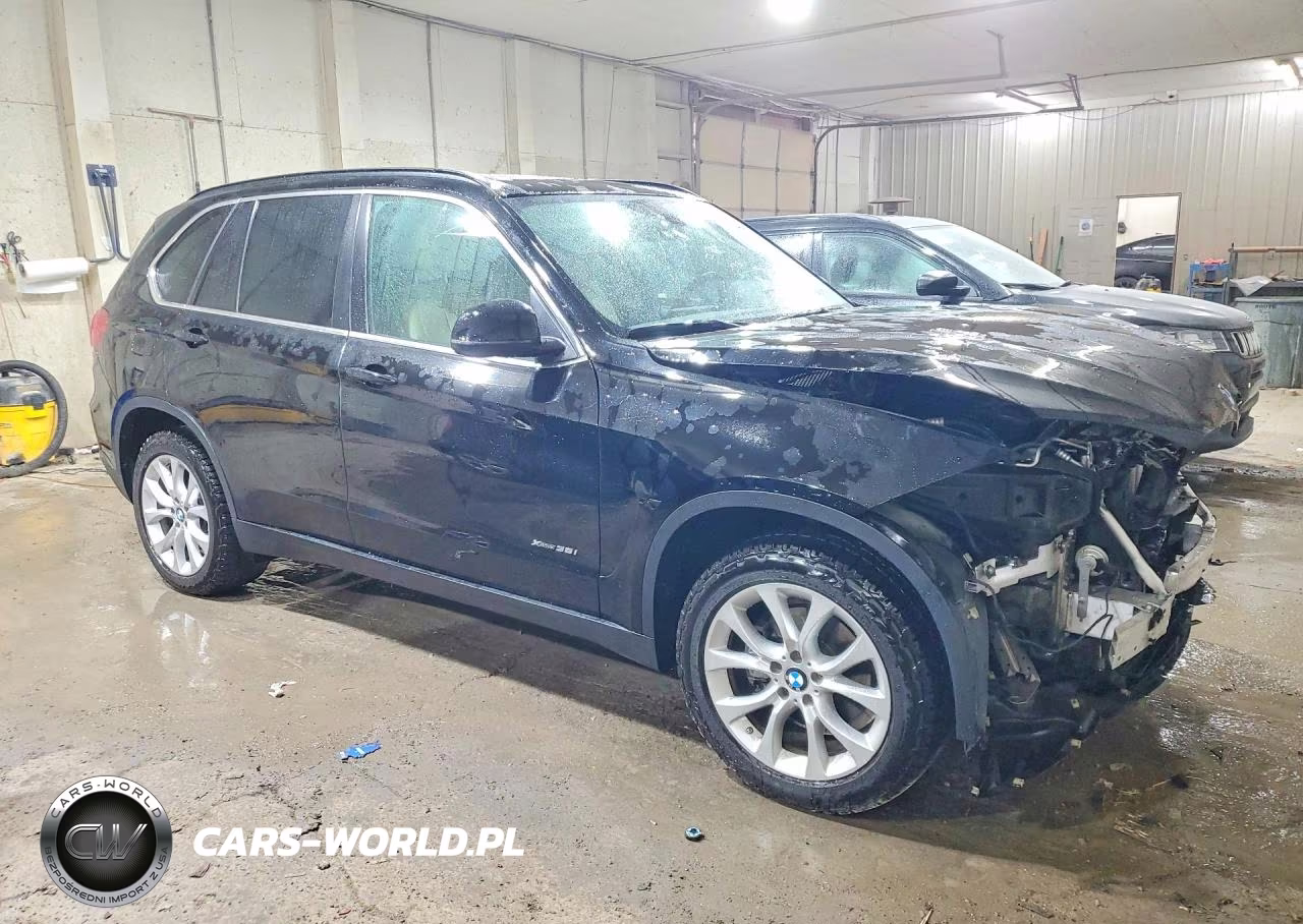2016 BMW X5 xDrive35I VIN:5UXKR0C51G0U12801 - 4