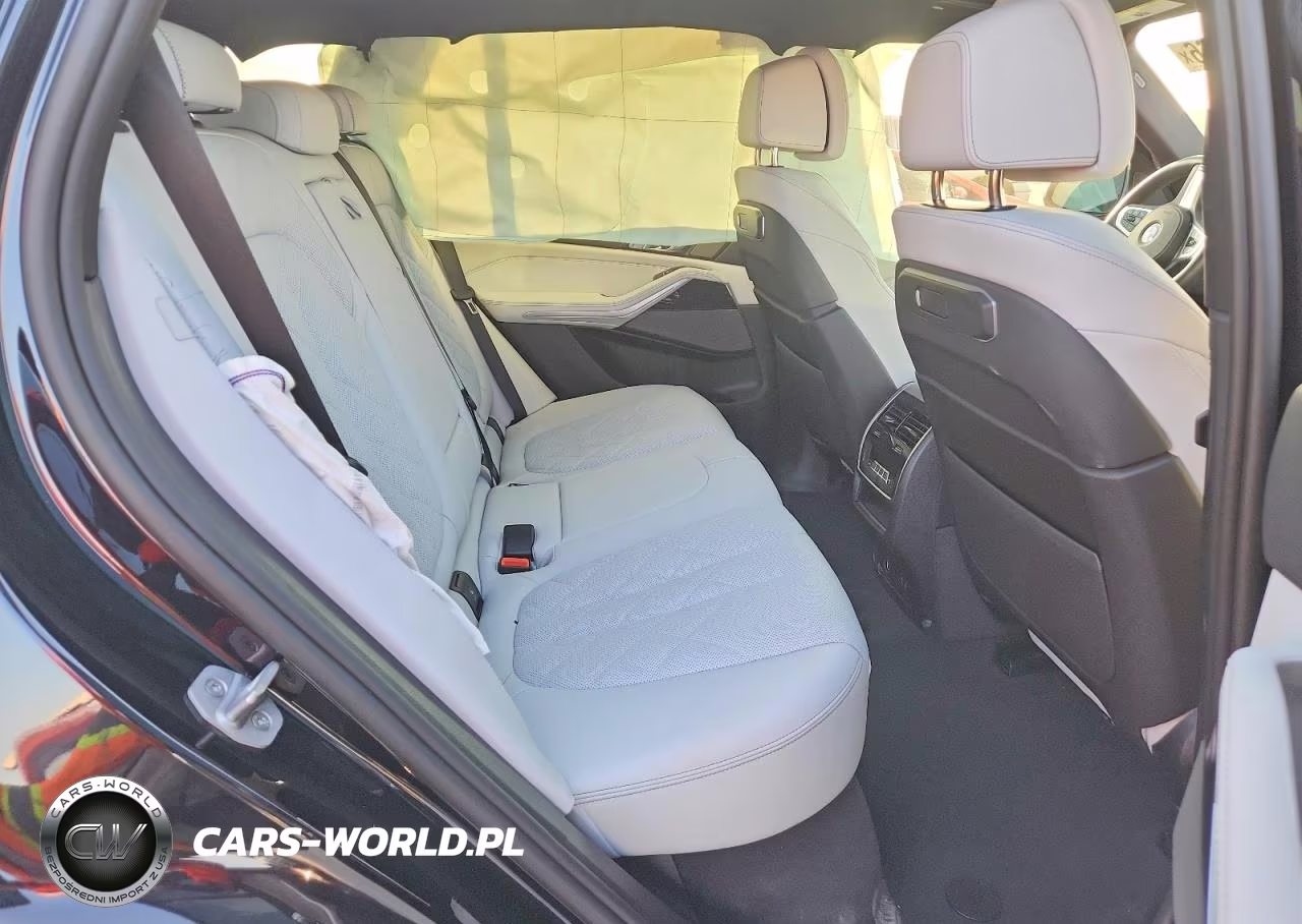 2025 BMW X5 xDrive40I VIN:5UX23EU08S9Z13075 - 11