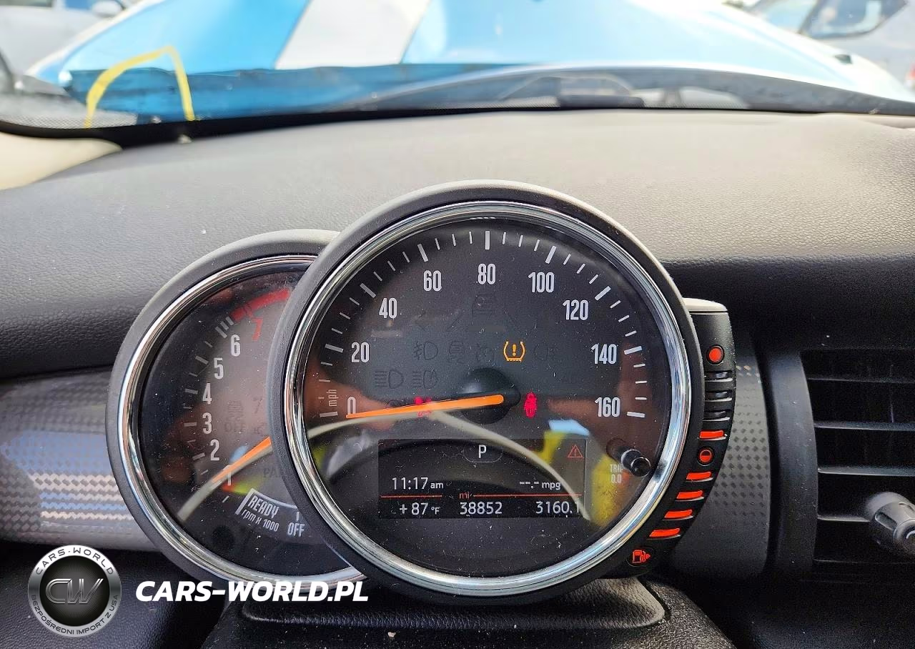 2017 Mini Cooper VIN:WMWXP5C31H2D16777 - 9