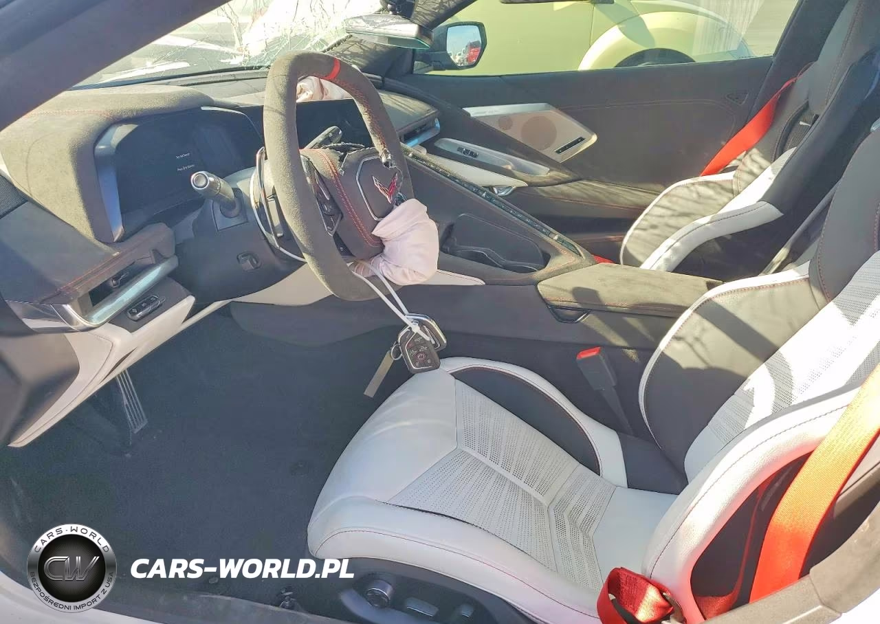 2023 Chevrolet Corvette Stingray 3Lt VIN:1G1YC3D48P5504388 - 7