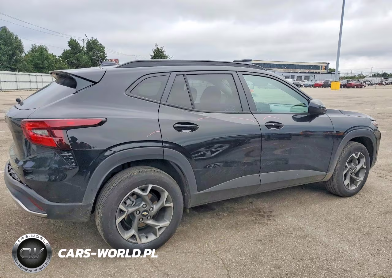 2025 Chevrolet Trax 1Lt VIN:KL77LHEPXSC318958 - 3