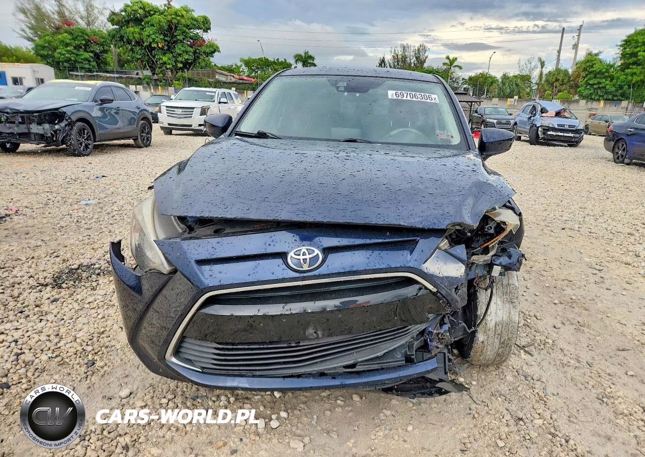 2018 Toyota Yaris Ia Base VIN:3MYDLBYV4JY309175 - 5