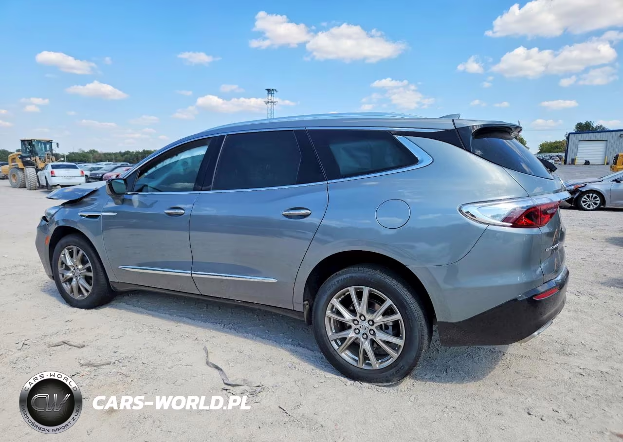 2024 Buick Enclave Essence VIN:5GAERBKW9RJ112152 - 2