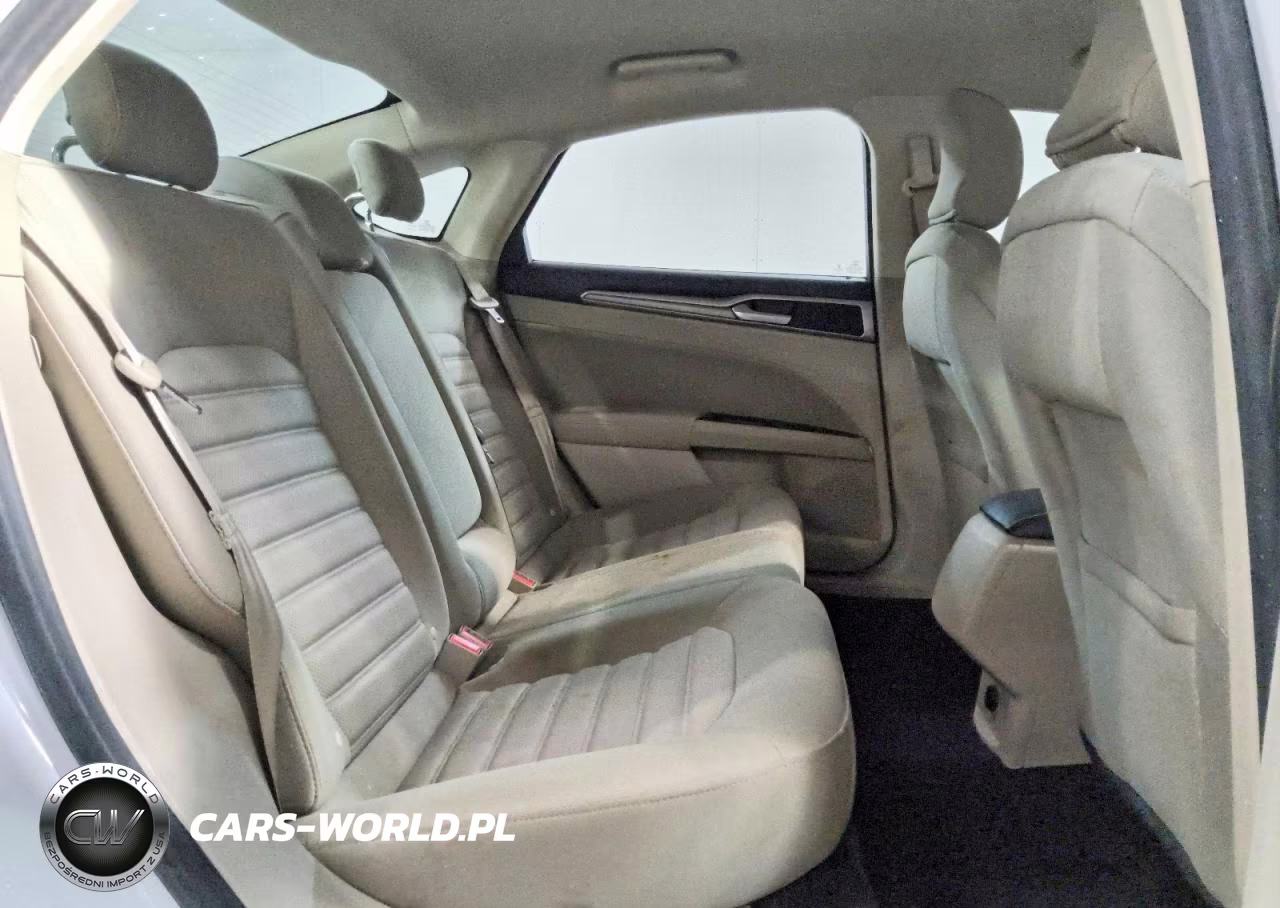 2017 Ford Fusion Se VIN:3FA6P0H74HR370005 - 10