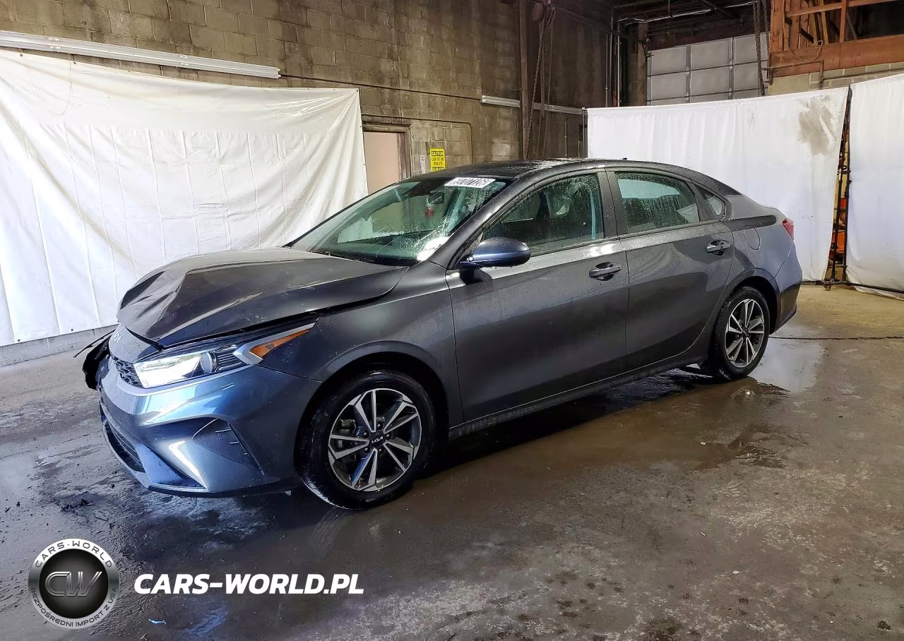 2024 Kia Forte Lxs VIN:3KPF24AD6RE827017 - 1