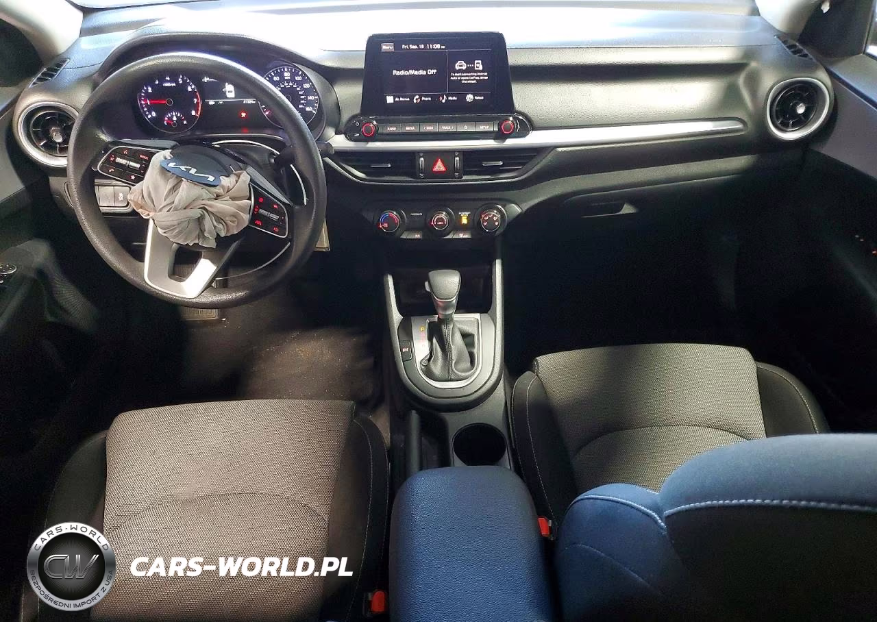 2024 Kia Forte Lxs VIN:3KPF24AD6RE827017 - 8