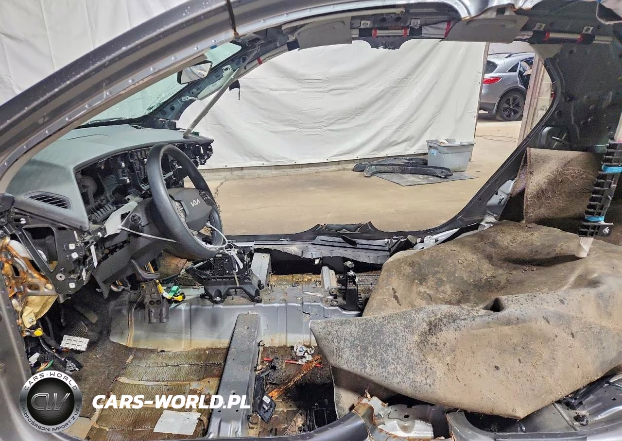 2026 Kia Niro Lx VIN:KNDCP3LEXT5336263 - 7