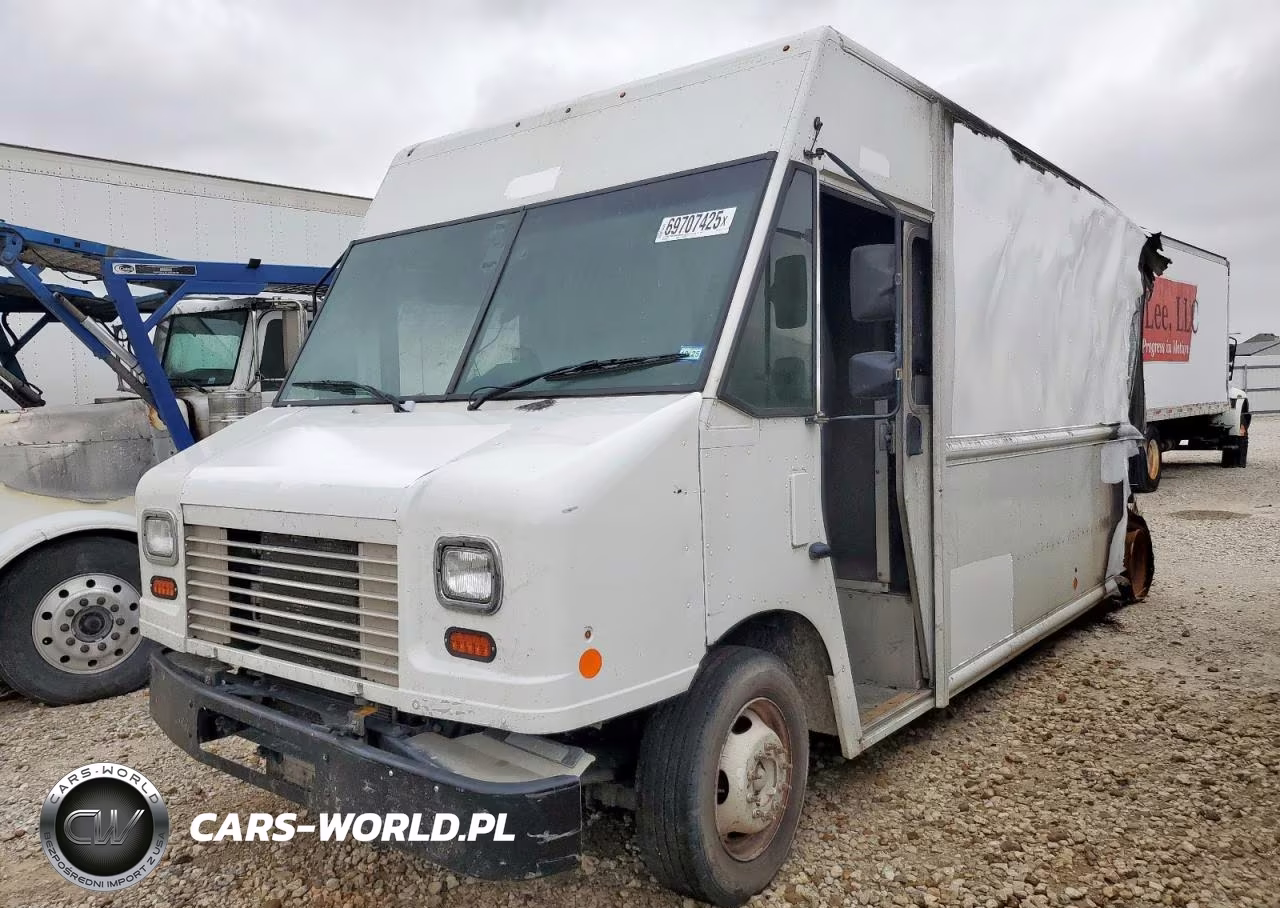 2021 Ford F59 - Trucks Delivery Truck