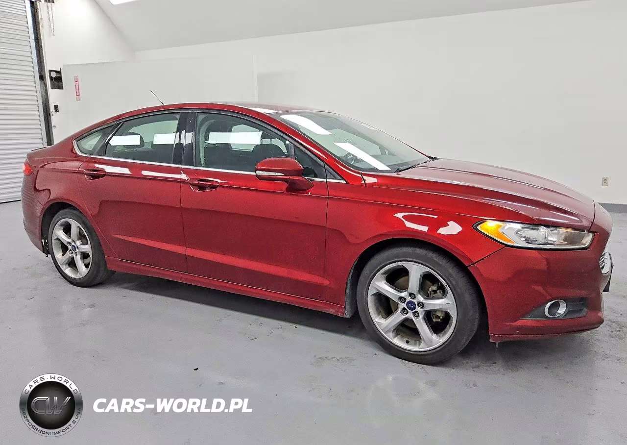 2015 Ford Fusion Se VIN:3FA6P0H72FR182144 - 4