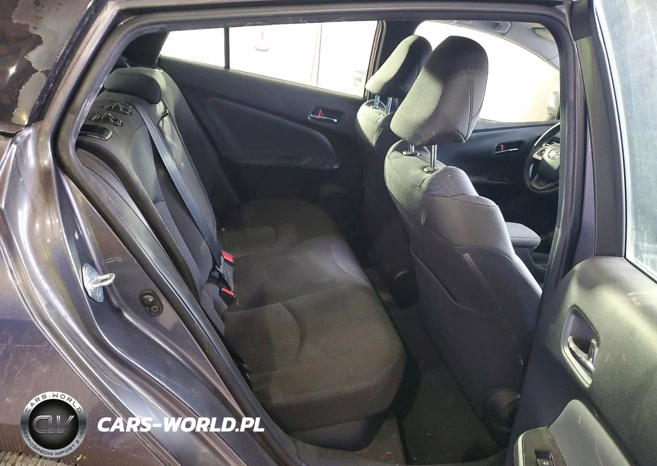 2016 Toyota Prius Two VIN:JTDKBRFU4G3510748 - 10