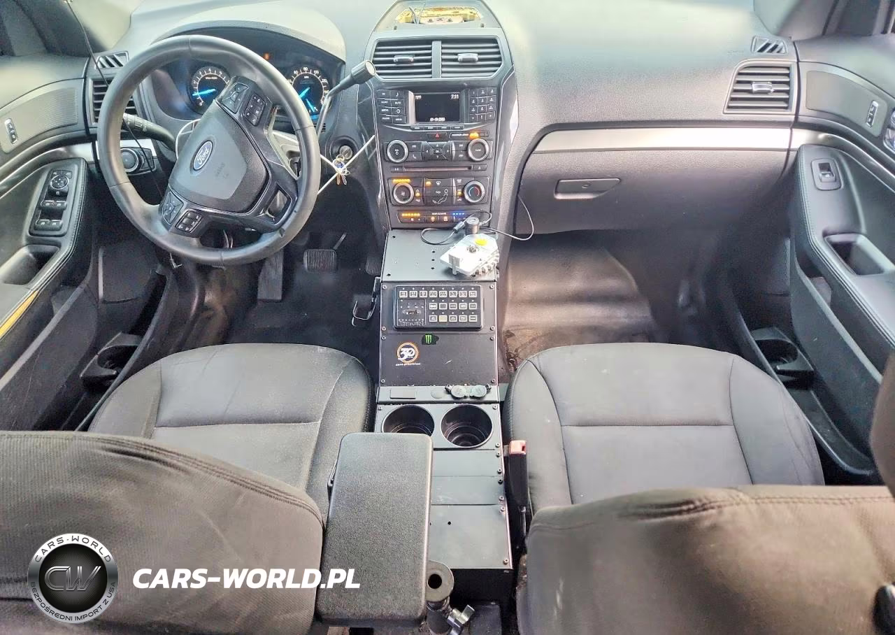 2017 Ford Explorer Police Interceptor VIN:1FM5K8AR9HGA36490 - 8