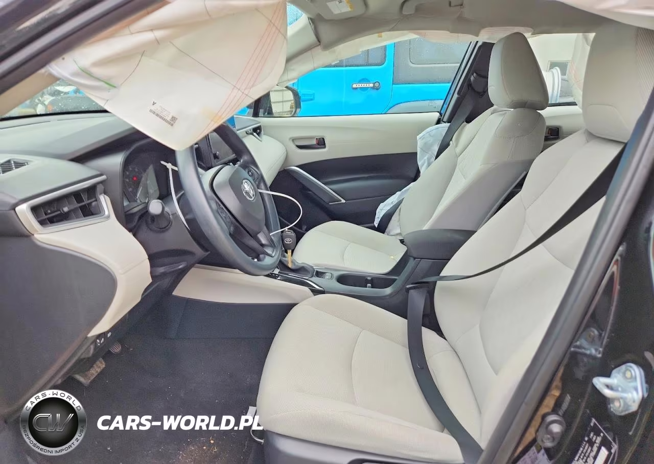 2023 Toyota Corolla Cross L VIN:7MUAAABG4PV055856 - 7