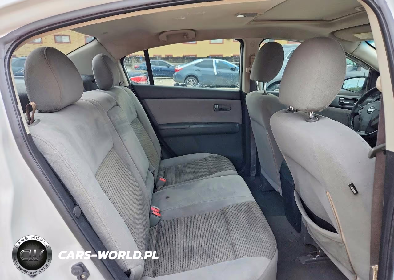 2012 Nissan Sentra 2.0 VIN:3N1AB6AP7CL742032 - 10