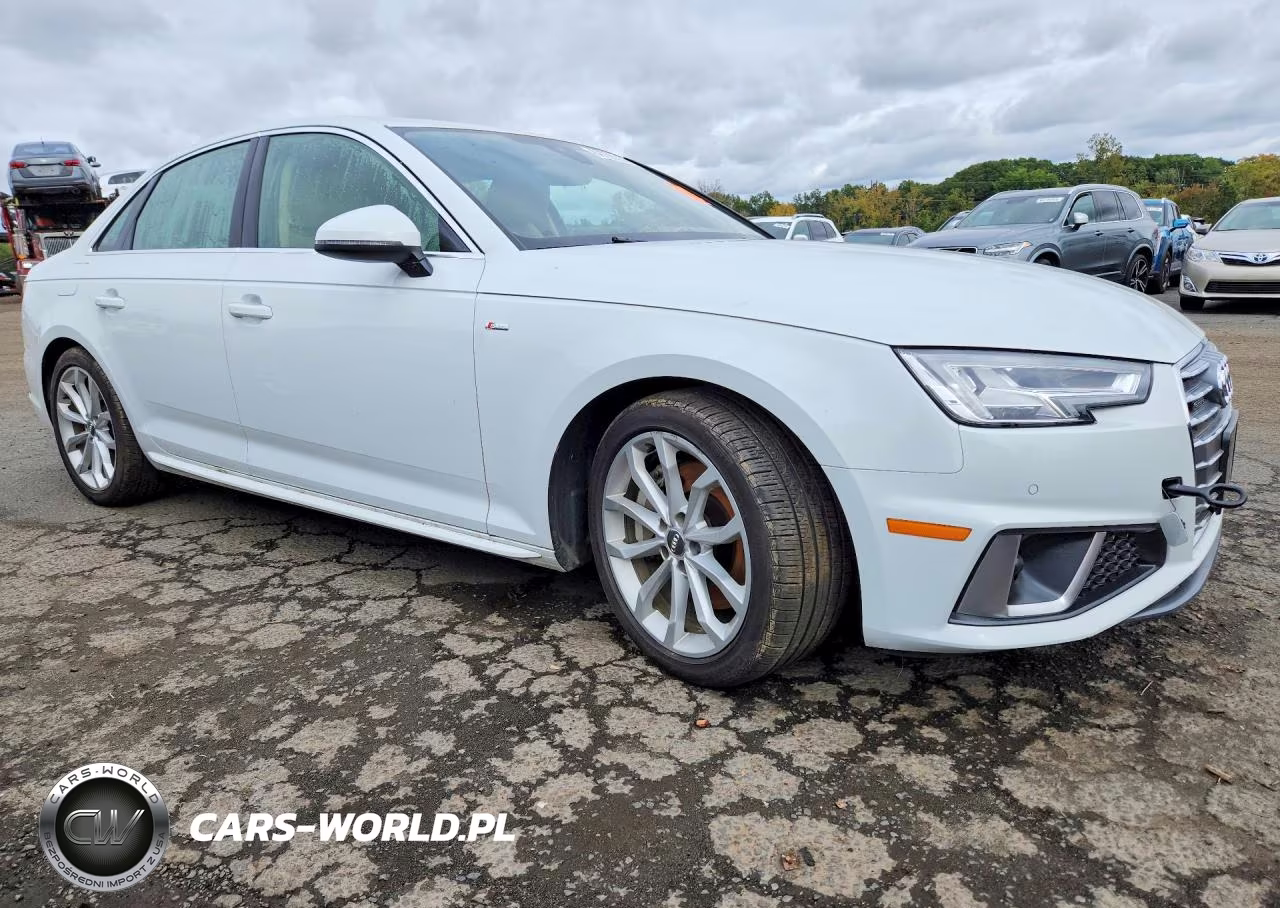 2019 Audi A4 Premium Plus VIN:WAUENAF45KN006662 - 4