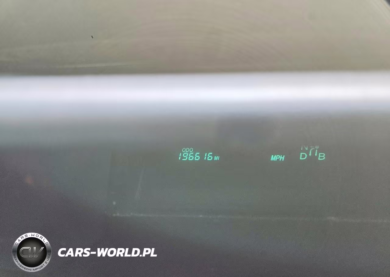 2005 Toyota Prius Base VIN:JTDKB22U553064815 - 9