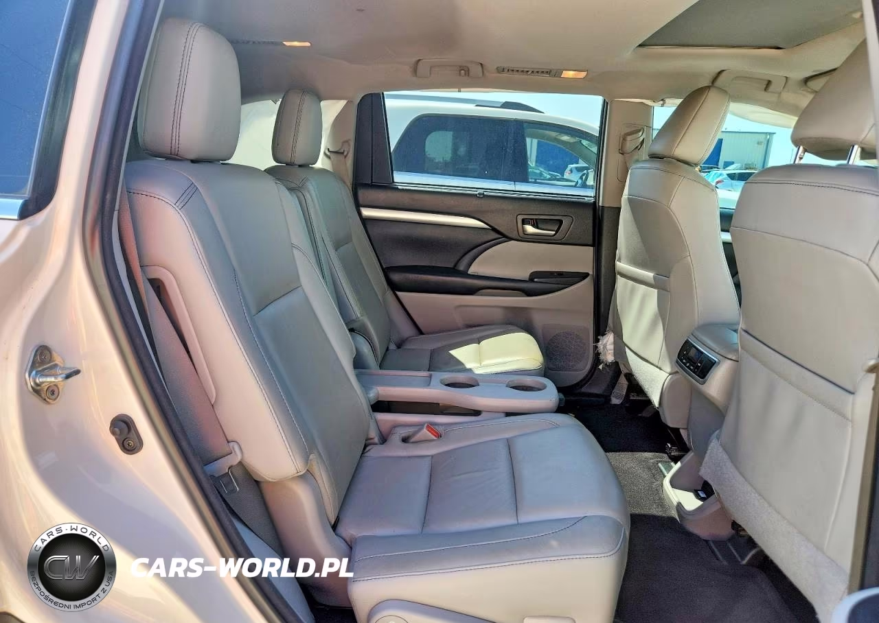 2018 Toyota Highlander Xle VIN:5TDKZRFH4JS286837 - 11