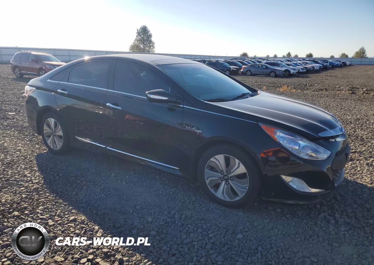 2015 Hyundai Sonata Hybrid Limited VIN:KMHEC4A49FA123624 - 4