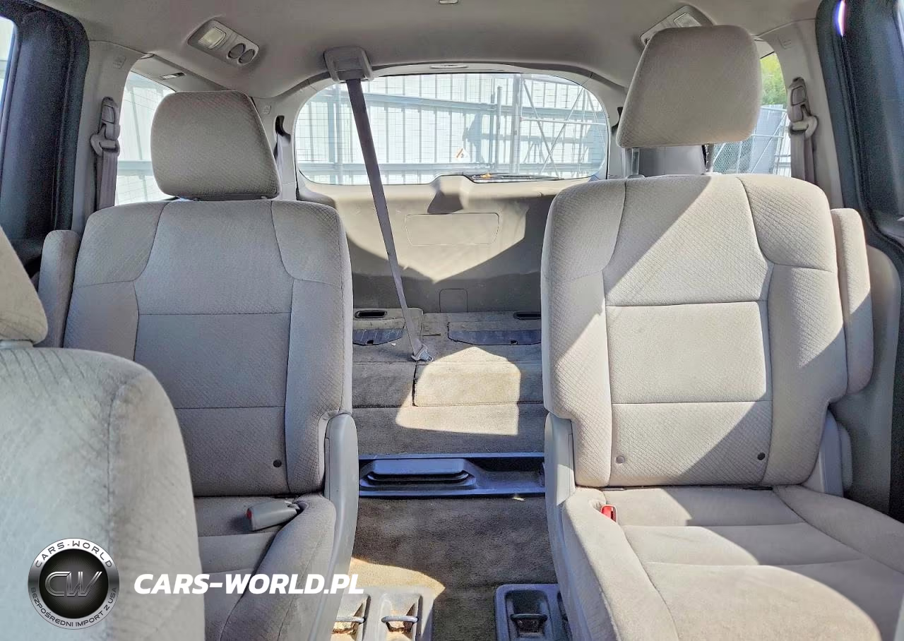 2016 Honda Odyssey Se VIN:5FNRL5H31GB058740 - 10