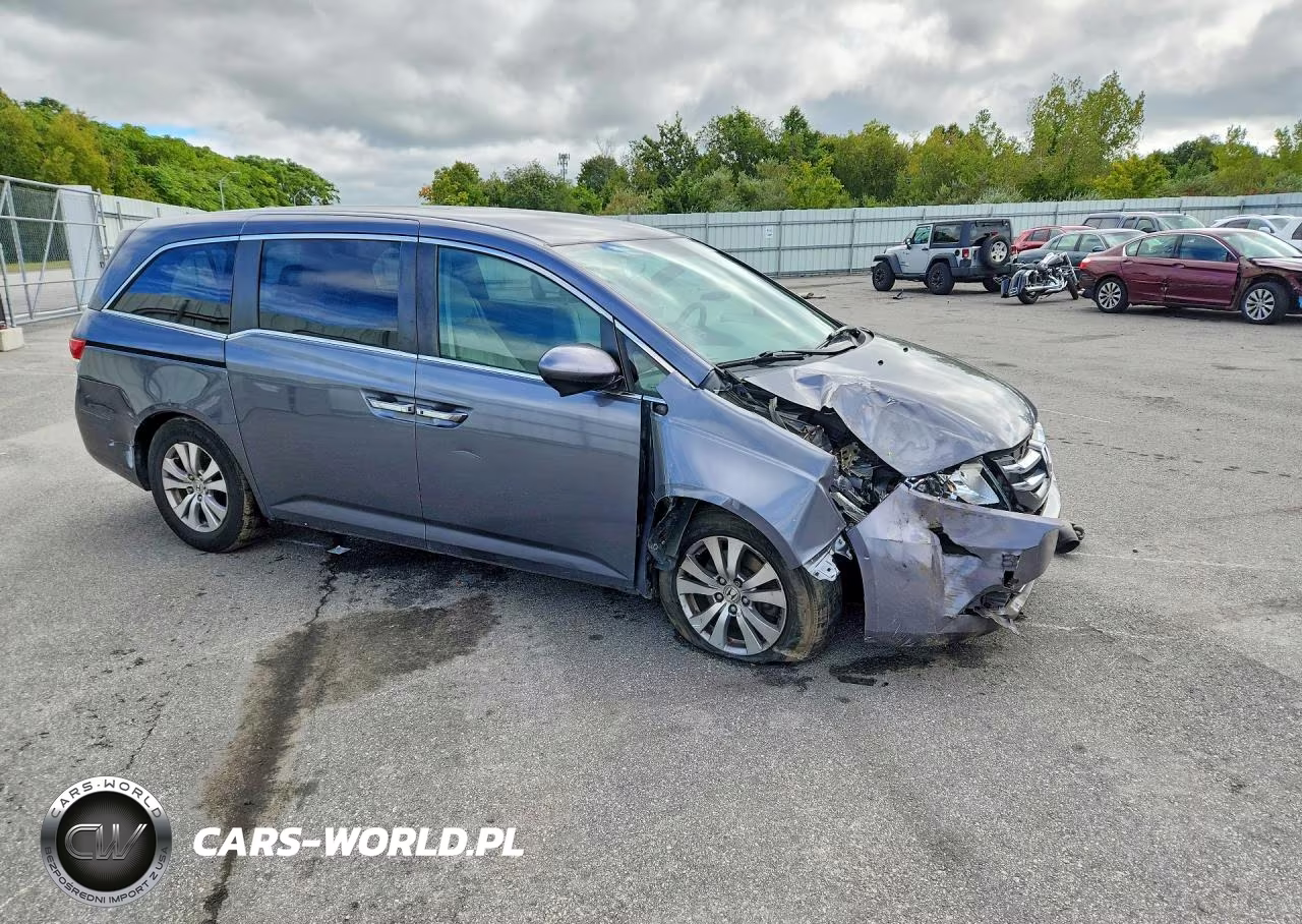 2016 Honda Odyssey Se VIN:5FNRL5H31GB058740 - 4