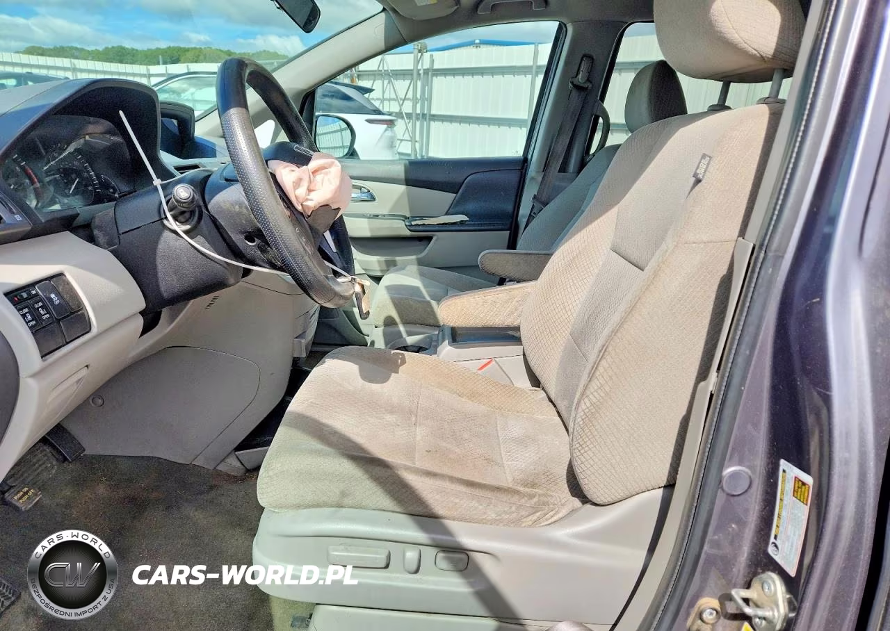 2016 Honda Odyssey Se VIN:5FNRL5H31GB058740 - 7