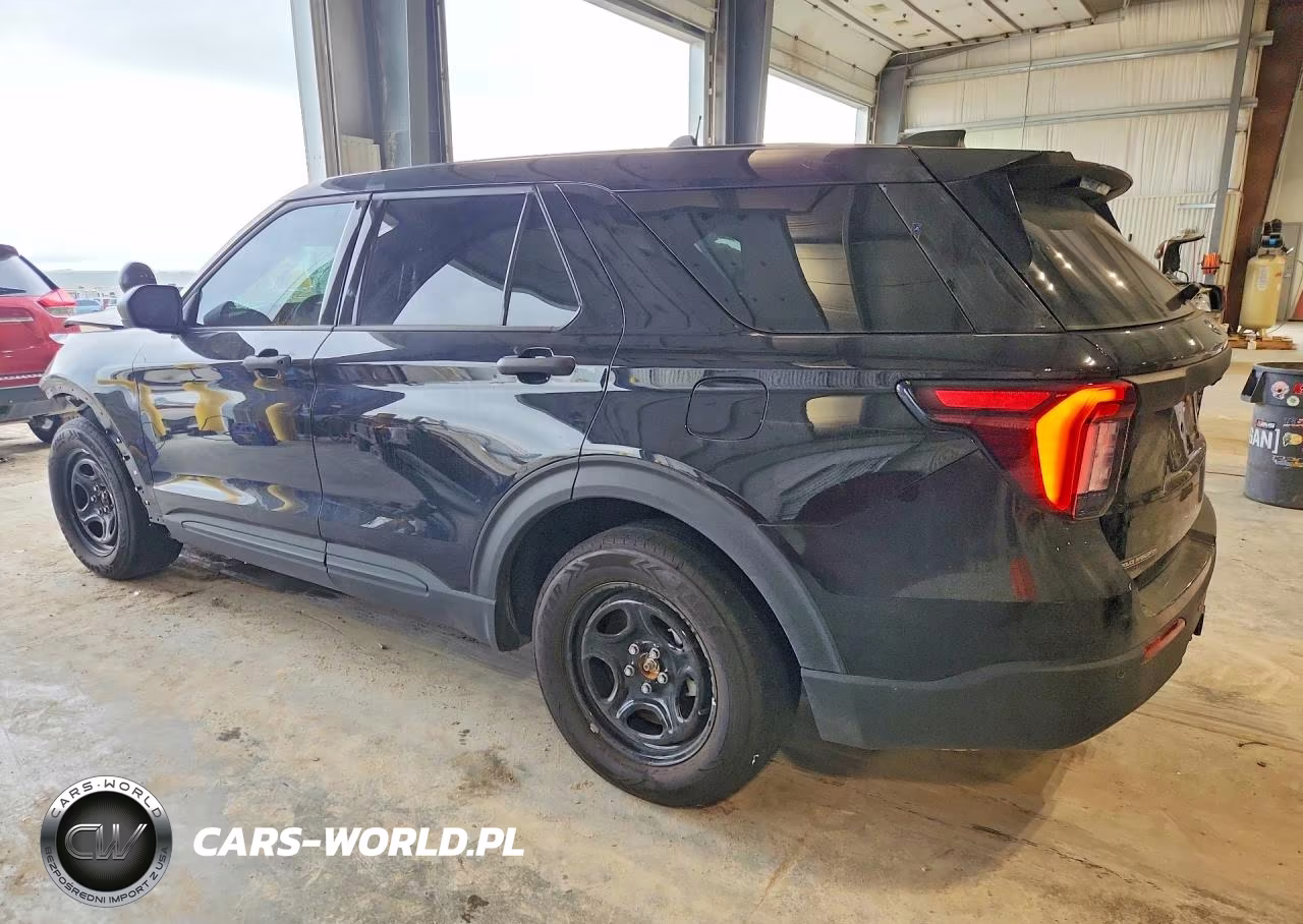 2025 Ford Explorer Police Interceptor VIN:1FM5K8AC1SGA31061 - 2