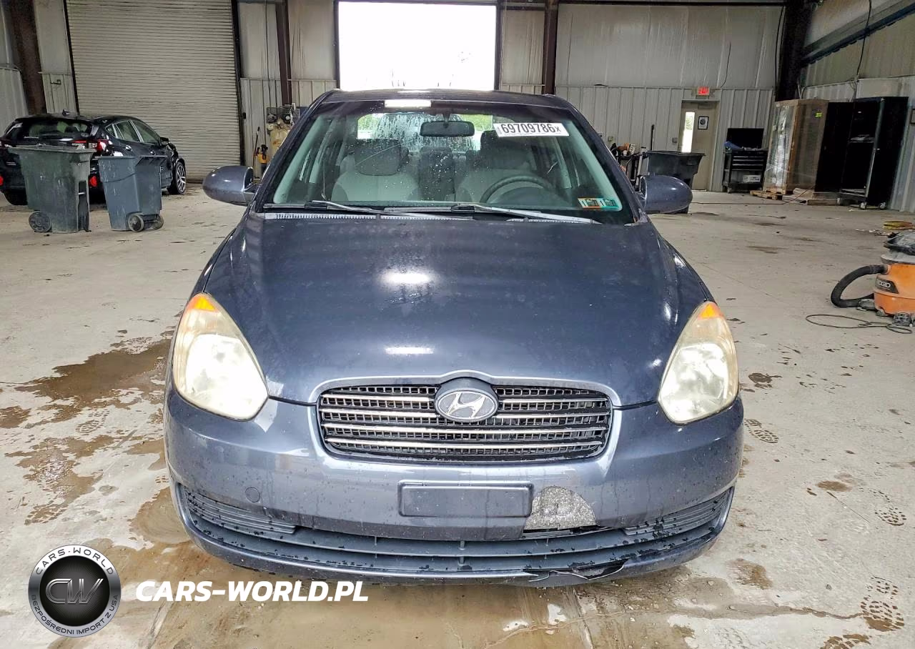 2008 Hyundai Accent Gls VIN:KMHCN46C68U195979 - 5