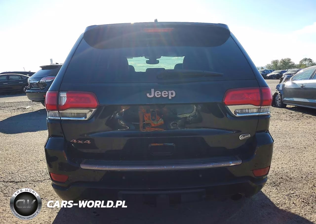 2017 Jeep Grand Cherokee Overland VIN:1C4RJFCG1HC876196 - 6