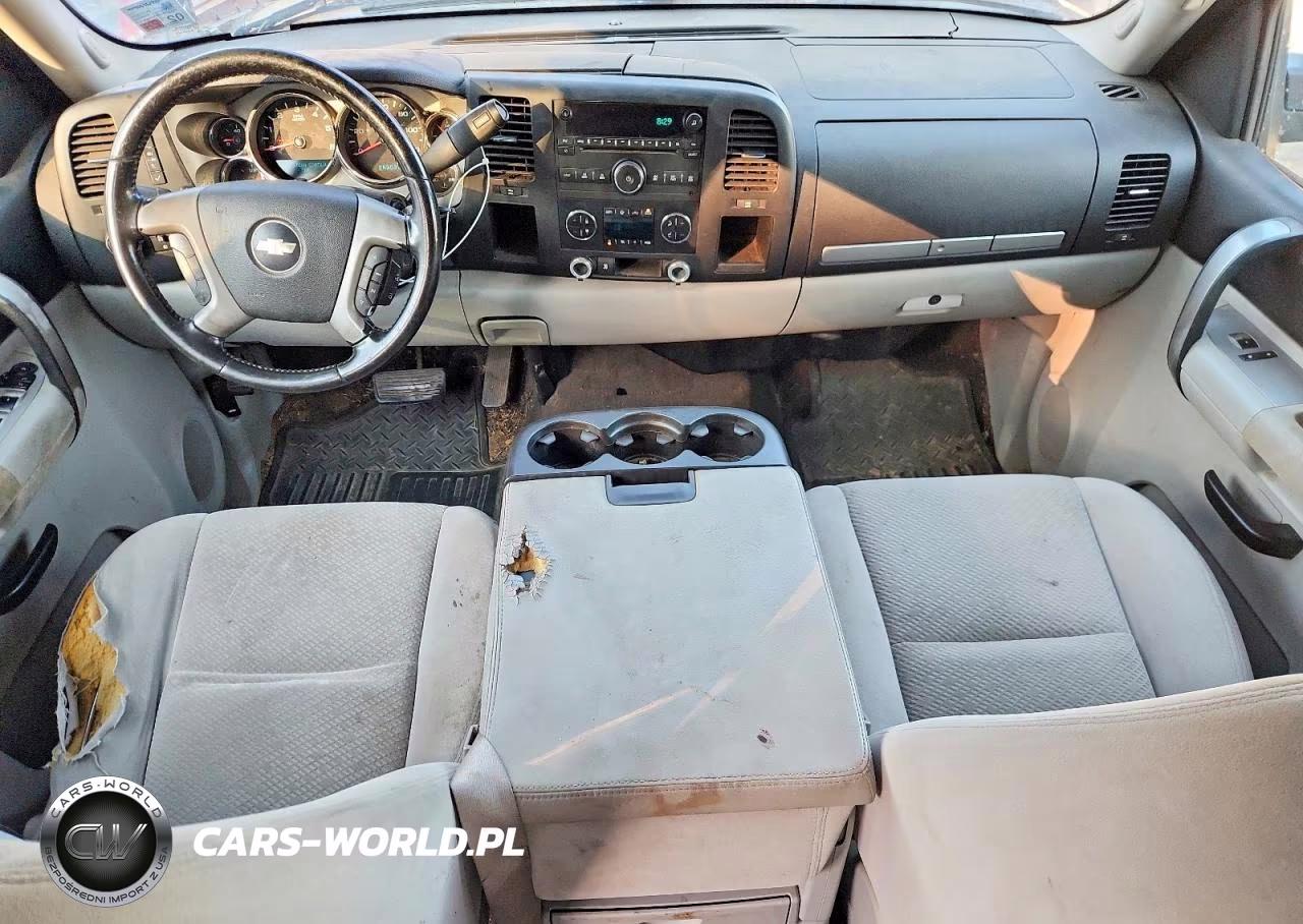 2008 Chevrolet Silverado C1500 VIN:3GCEC13038G282267 - 8