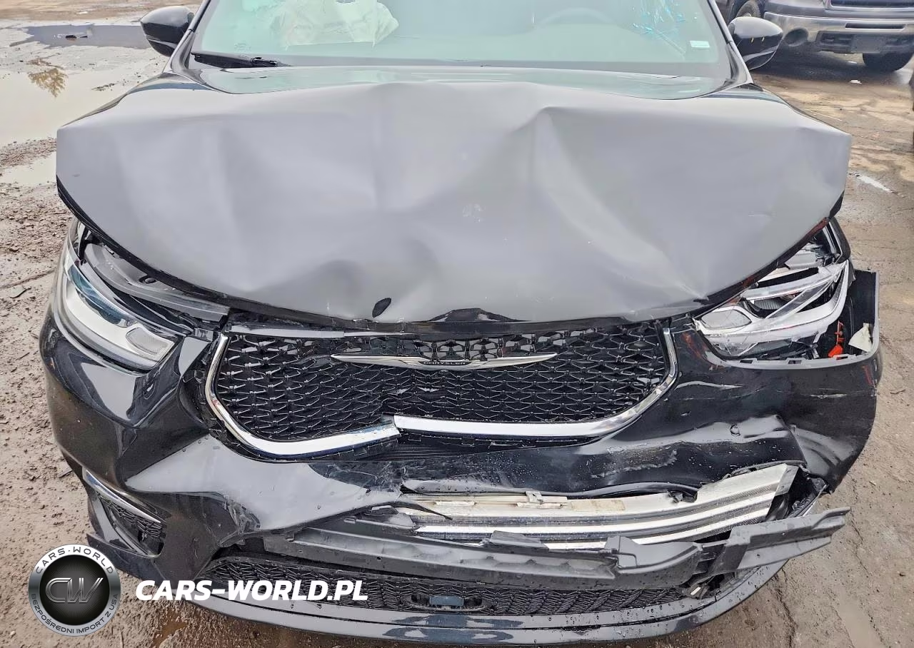 2026 Chrysler Pacifica Select VIN:2C4RC1BG4TR194153 - 12