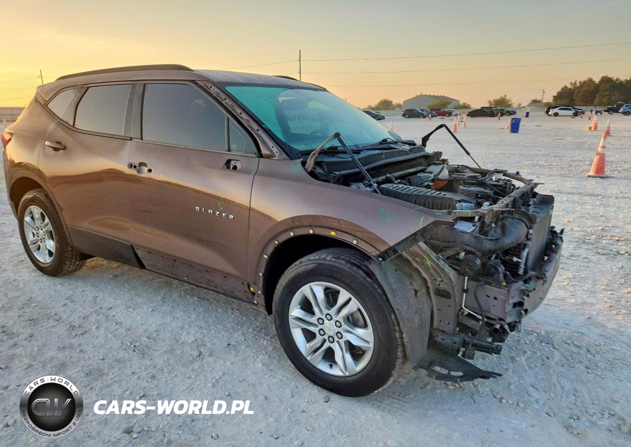 2019 Chevrolet Blazer 1Lt VIN:3GNKBBRA7KS700305 - 4