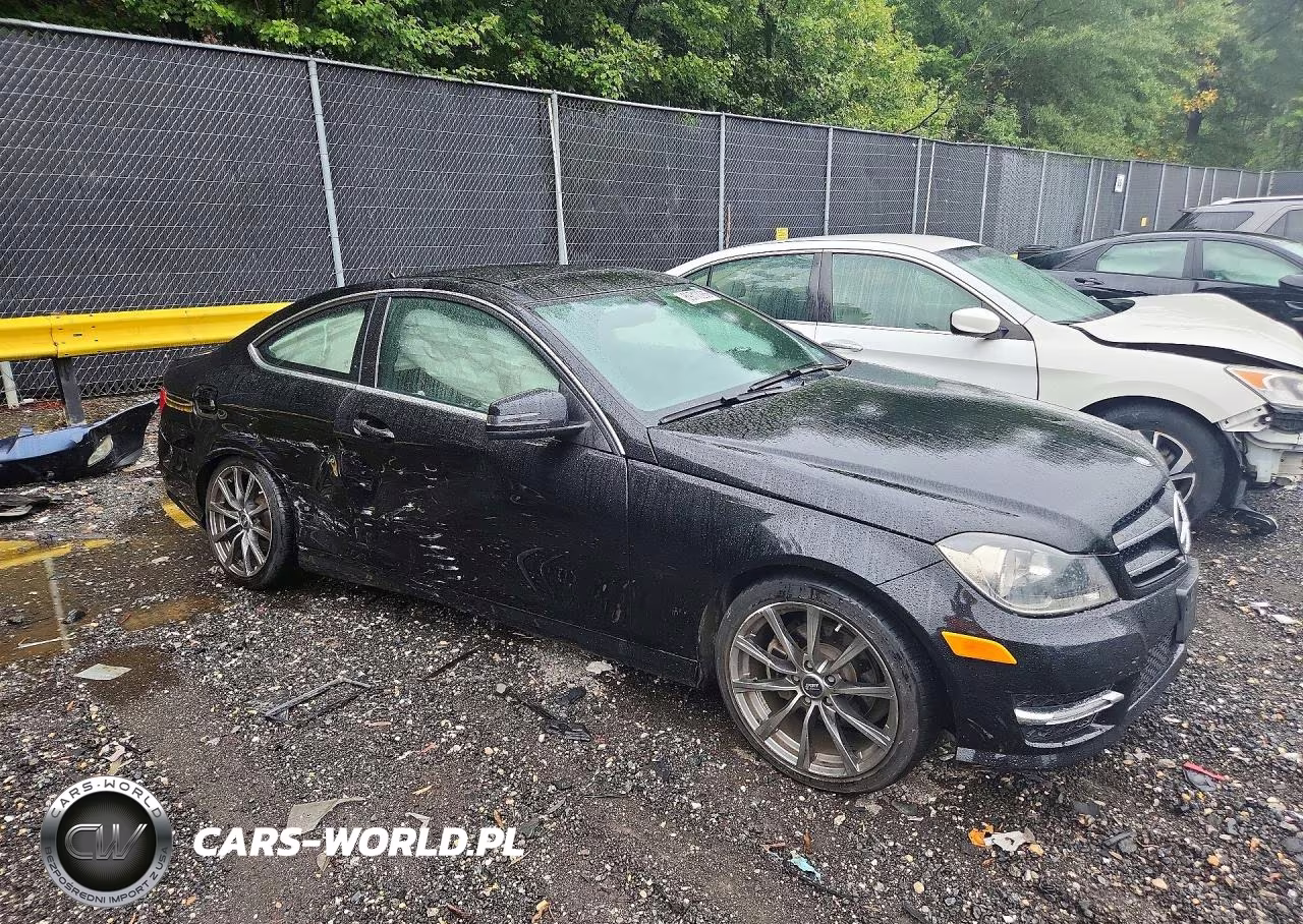 2015 Mercedes-Benz C 250 VIN:WDDGJ4HBXFG392001 - 4