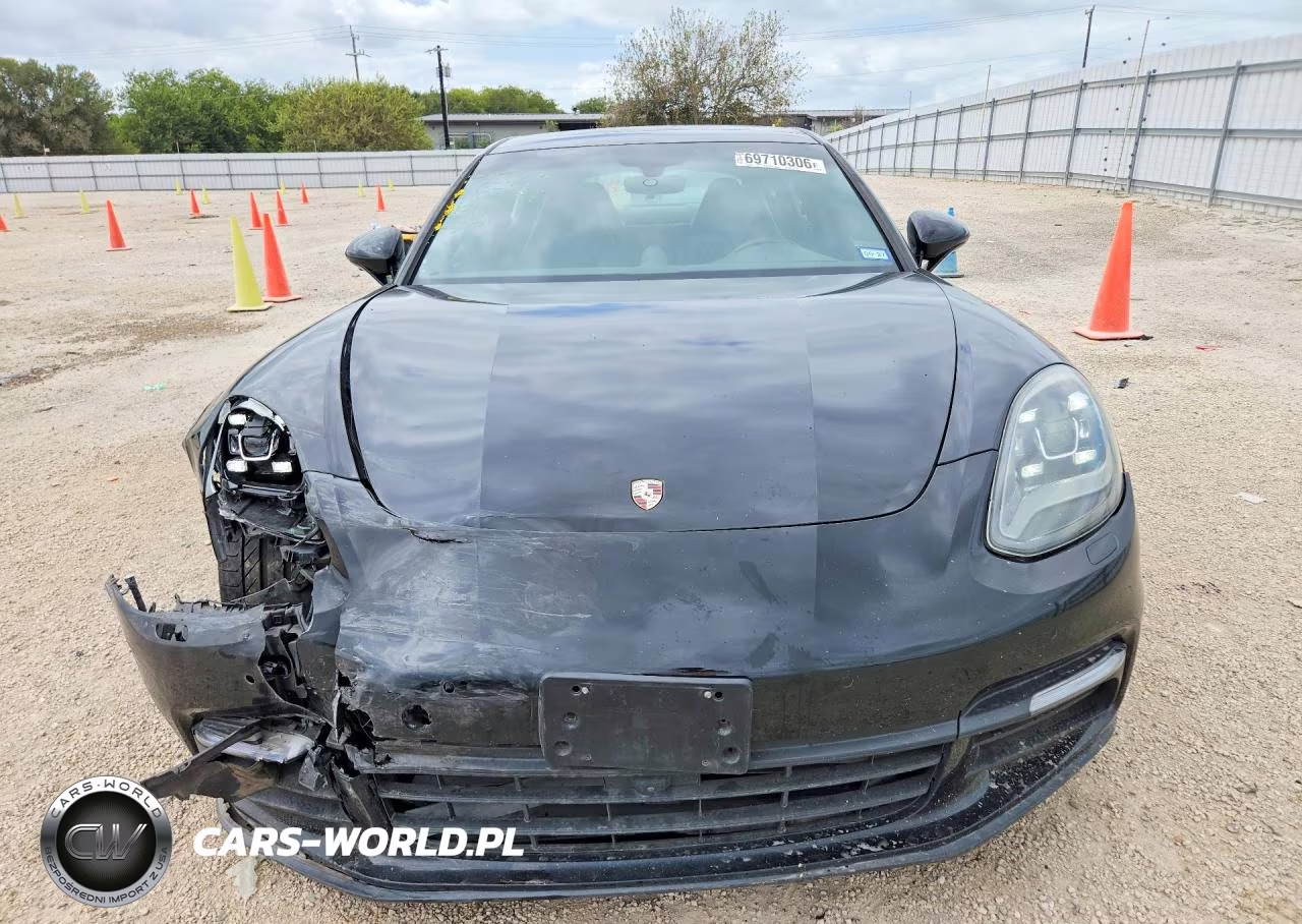 2018 Porsche Panamera 4 VIN:WP0AA2A78JL104051 - 5