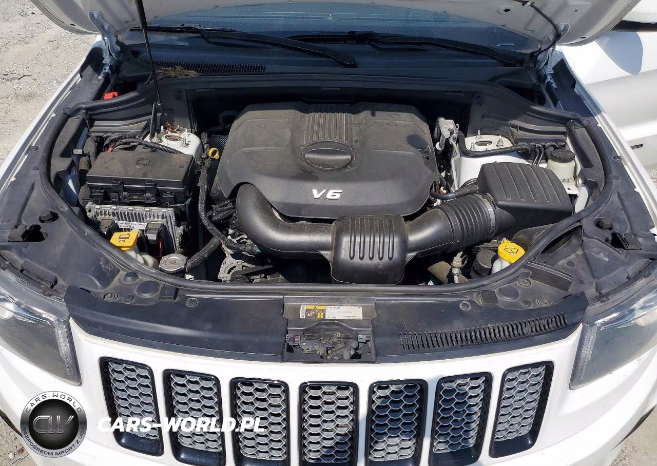 2015 Jeep Grand Cherokee Laredo VIN:1C4RJFAG9FC948228 - 12