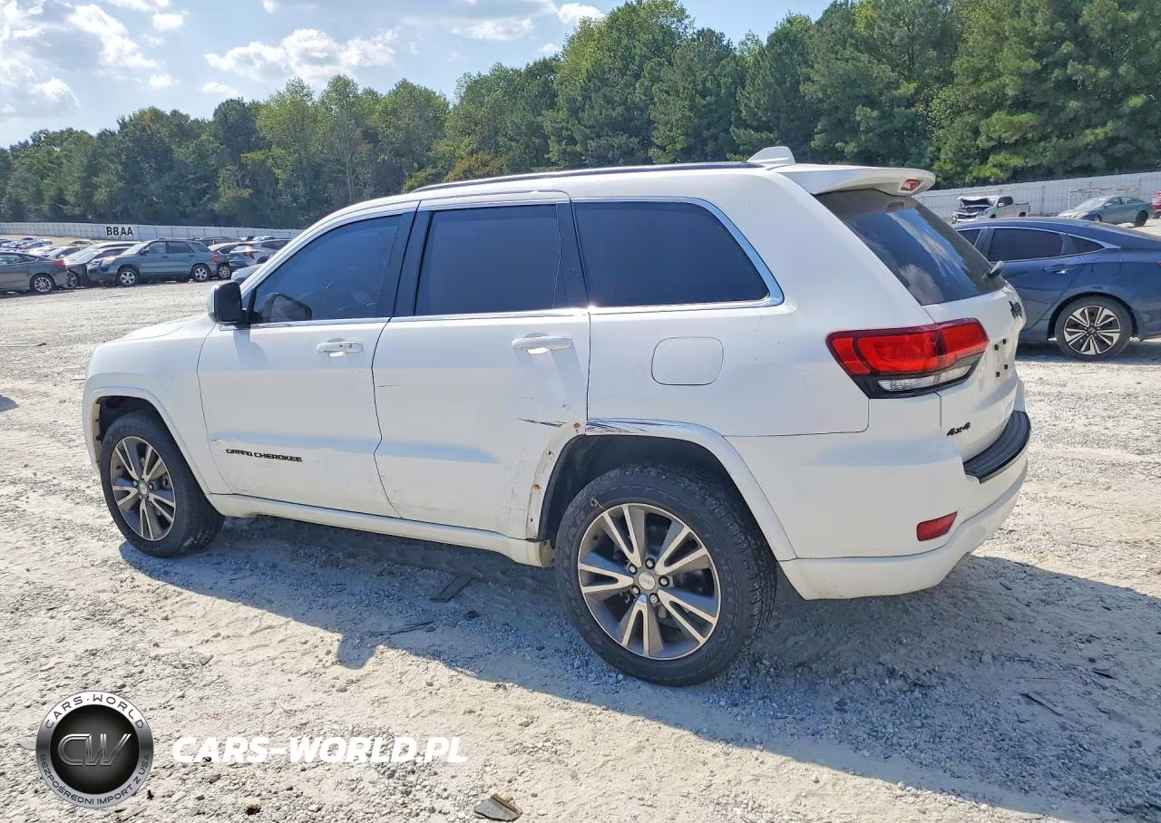 2015 Jeep Grand Cherokee Laredo VIN:1C4RJFAG9FC948228 - 2