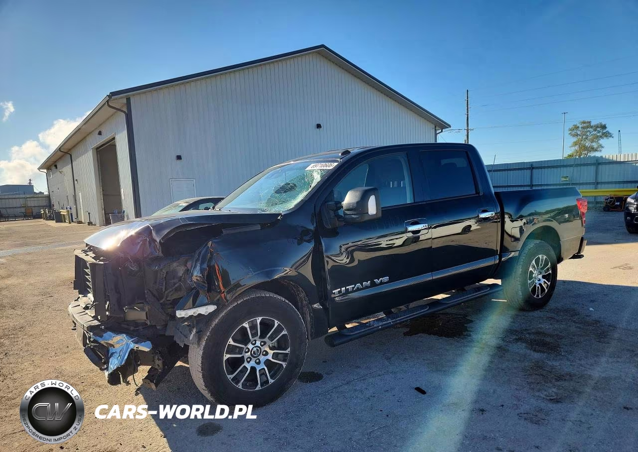 2020 Nissan Titan Sv