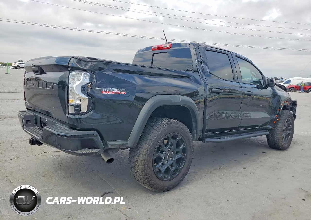 2026 Chevrolet Colorado Trail Boss VIN:1GCPTEEK1T1197644 - 3