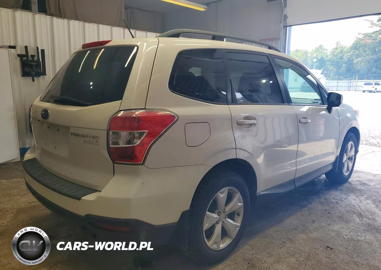 2014 Subaru Forester 2.5I Premium VIN:JF2SJAEC0EH426019 - 3