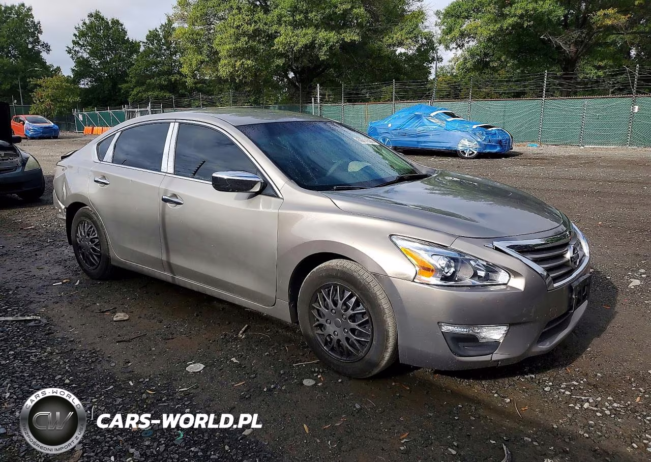 2014 Nissan Altima 2.5 VIN:1N4AL3AP9EC143288 - 4