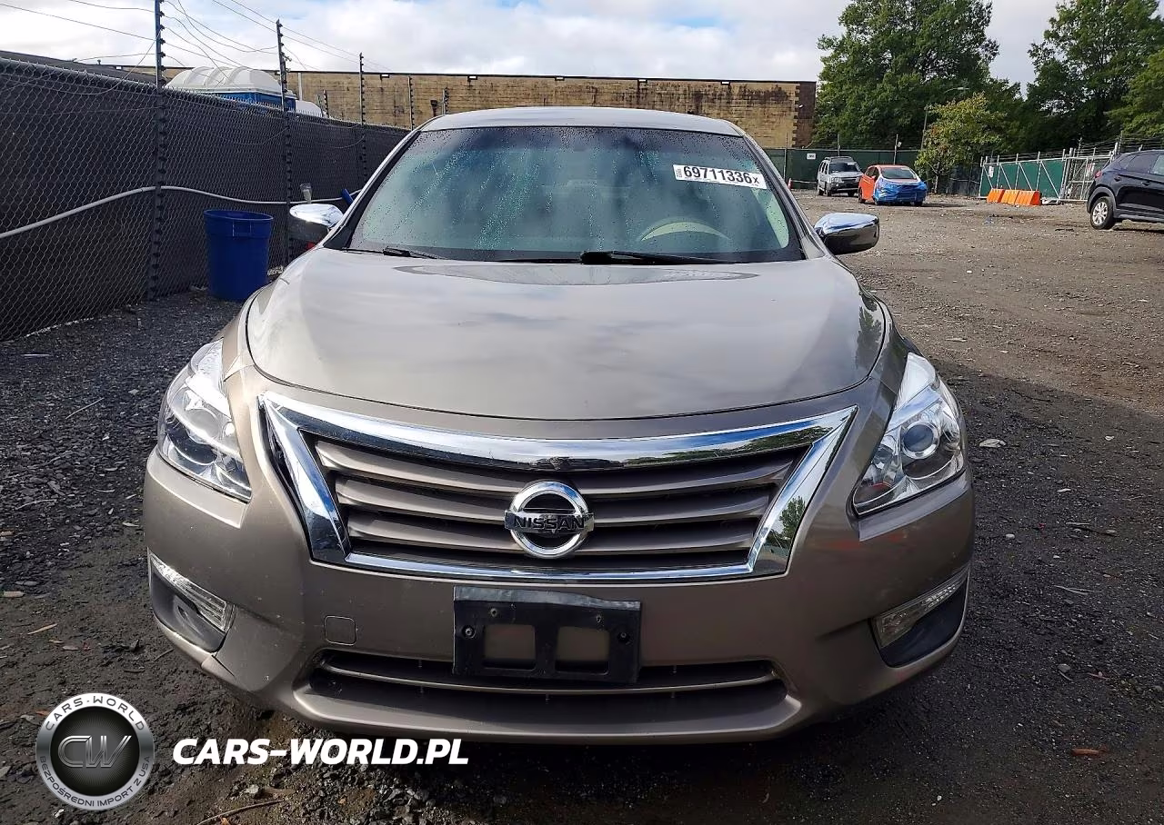 2014 Nissan Altima 2.5 VIN:1N4AL3AP9EC143288 - 5