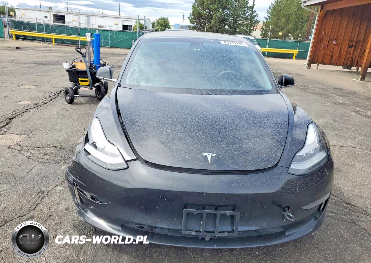 2020 Tesla Model 3 VIN:5YJ3E1EB3LF798031 - 5