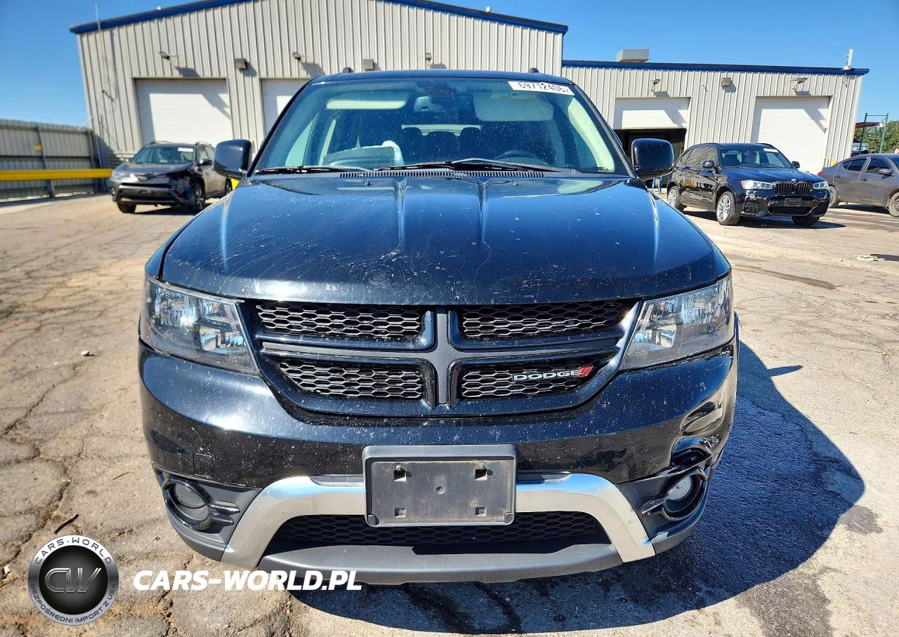 2020 Dodge Journey Crossroad VIN:3C4PDCGB6LT267808 - 5
